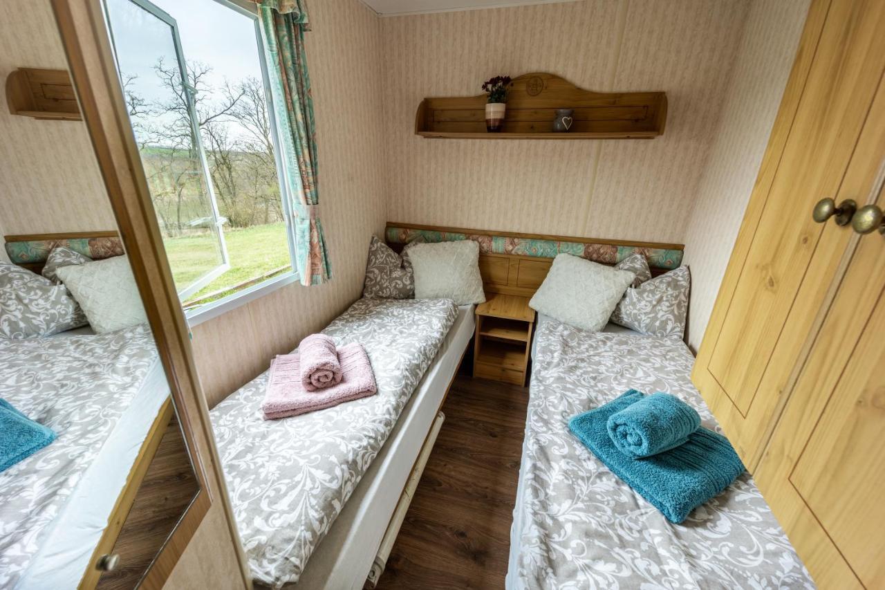 Mobilheim Atlas Villa V. - Vyrovicka Prehrada Znojmo Ngoại thất bức ảnh