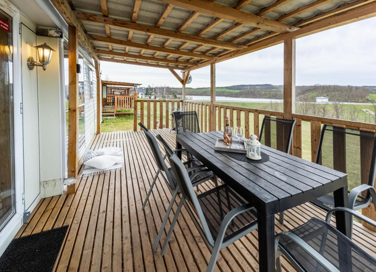 Mobilheim Atlas Villa V. - Vyrovicka Prehrada Znojmo Ngoại thất bức ảnh